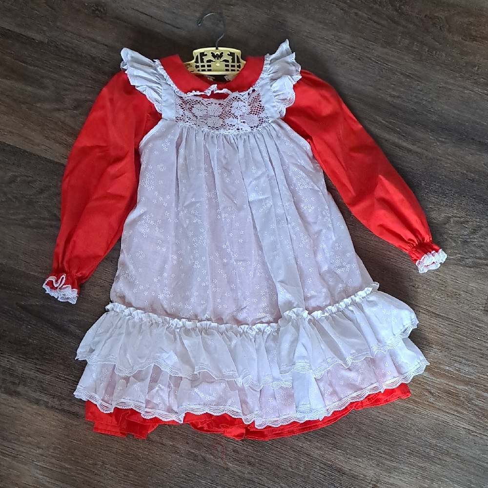 Vintage Bryan Red And White Lace Girl's Dress